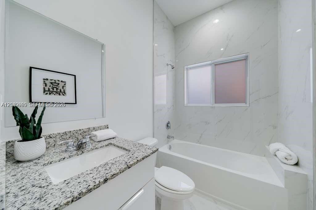 2938 NW 27th Street