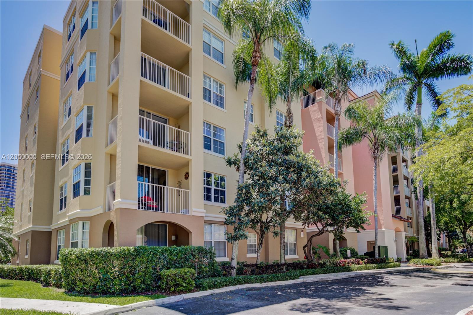 19555 E Country Club Drive
