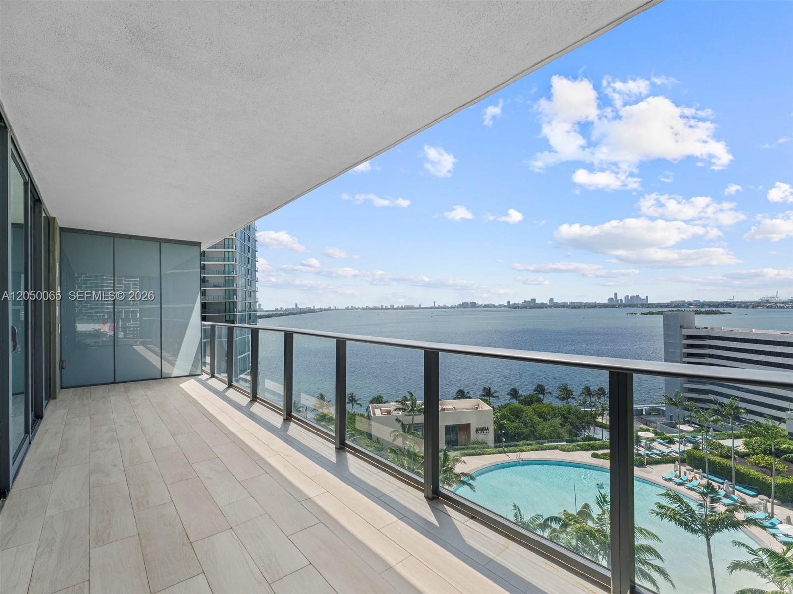 650 NE 32nd Street