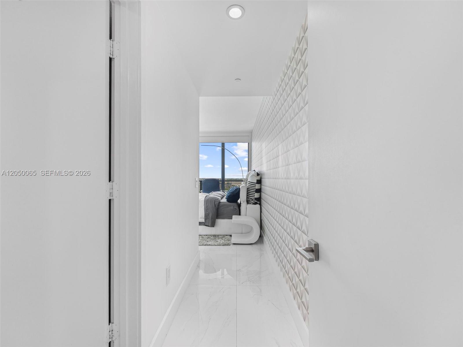 650 NE 32nd Street