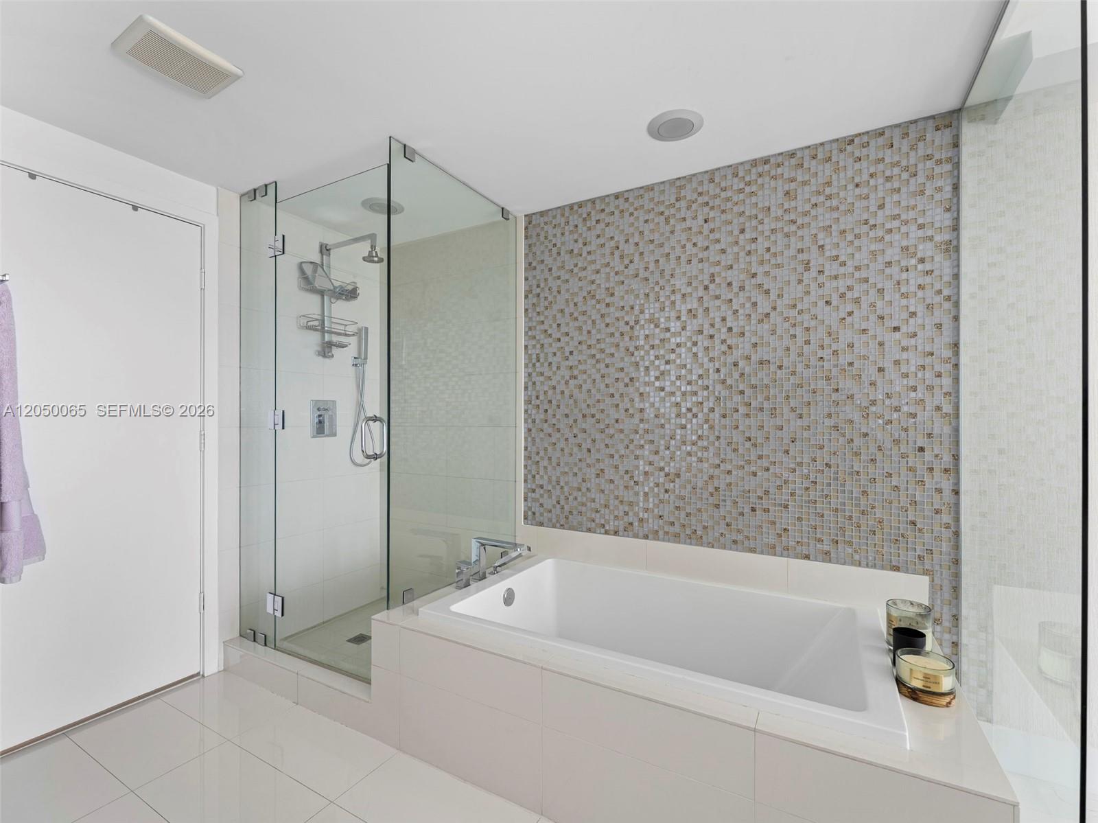 650 NE 32nd Street