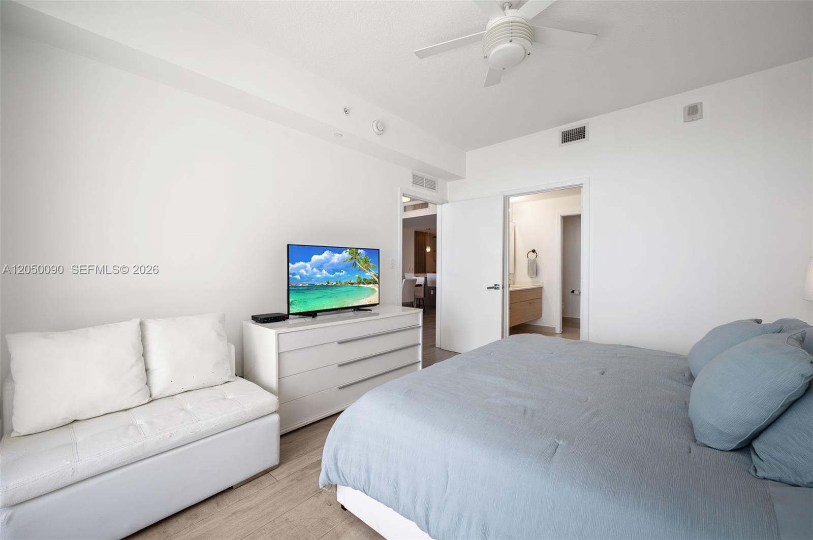 600 NE 27th Street