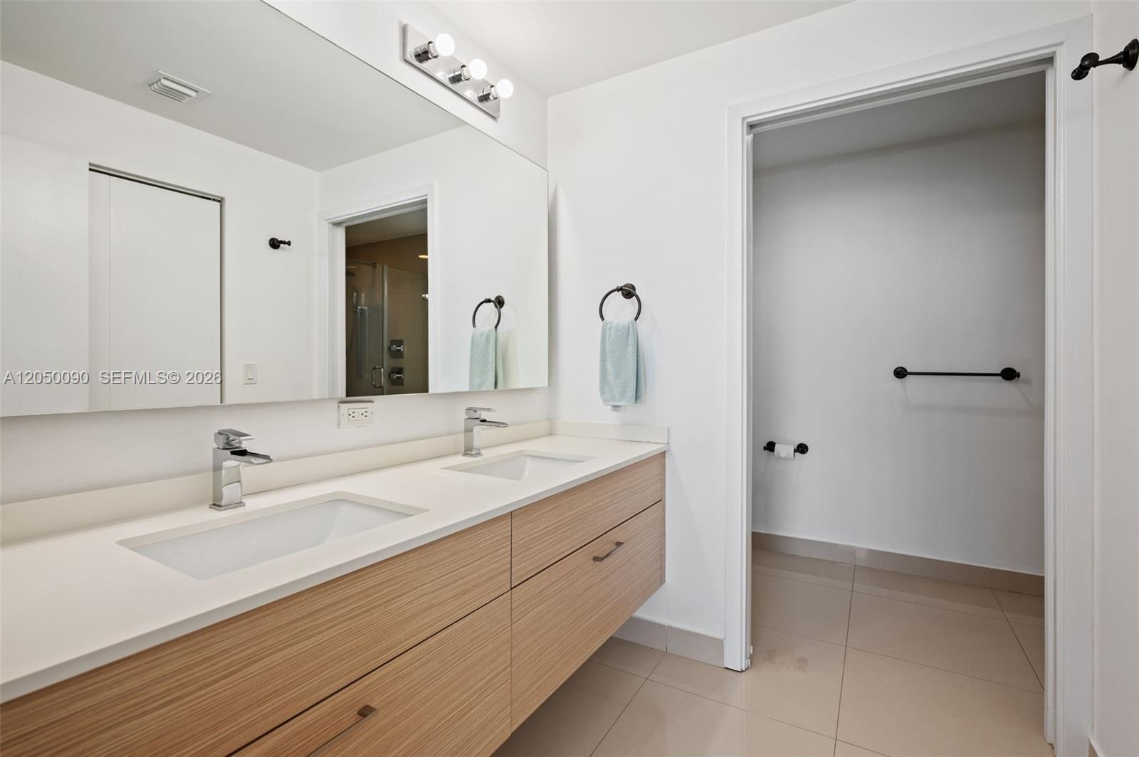 600 NE 27th Street