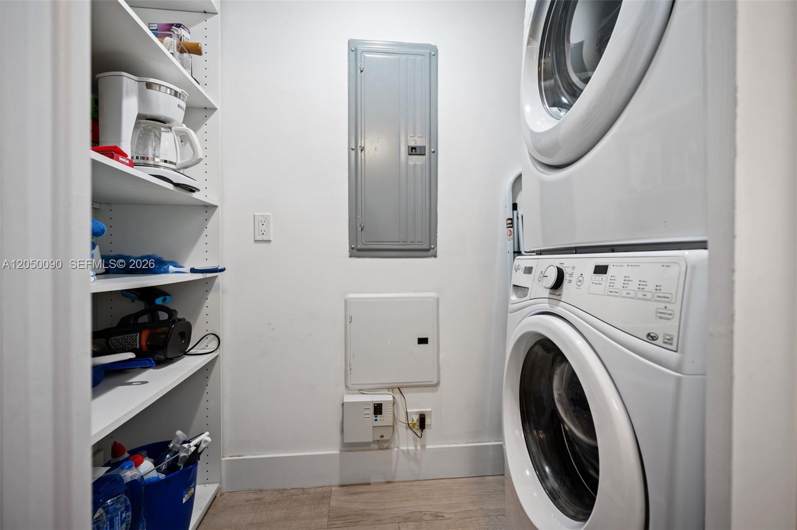 600 NE 27th Street