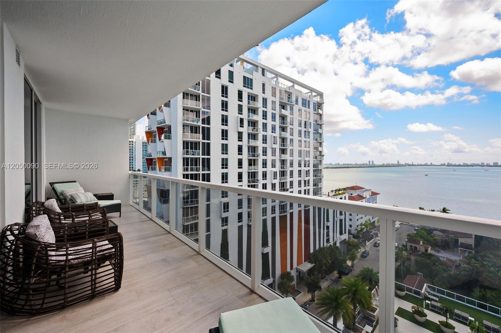 600 NE 27th Street