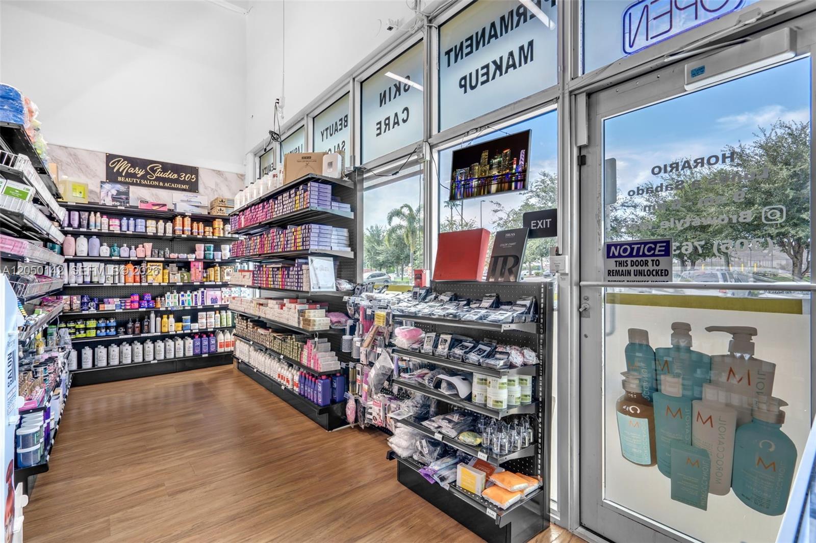 7801 NW 95th Street