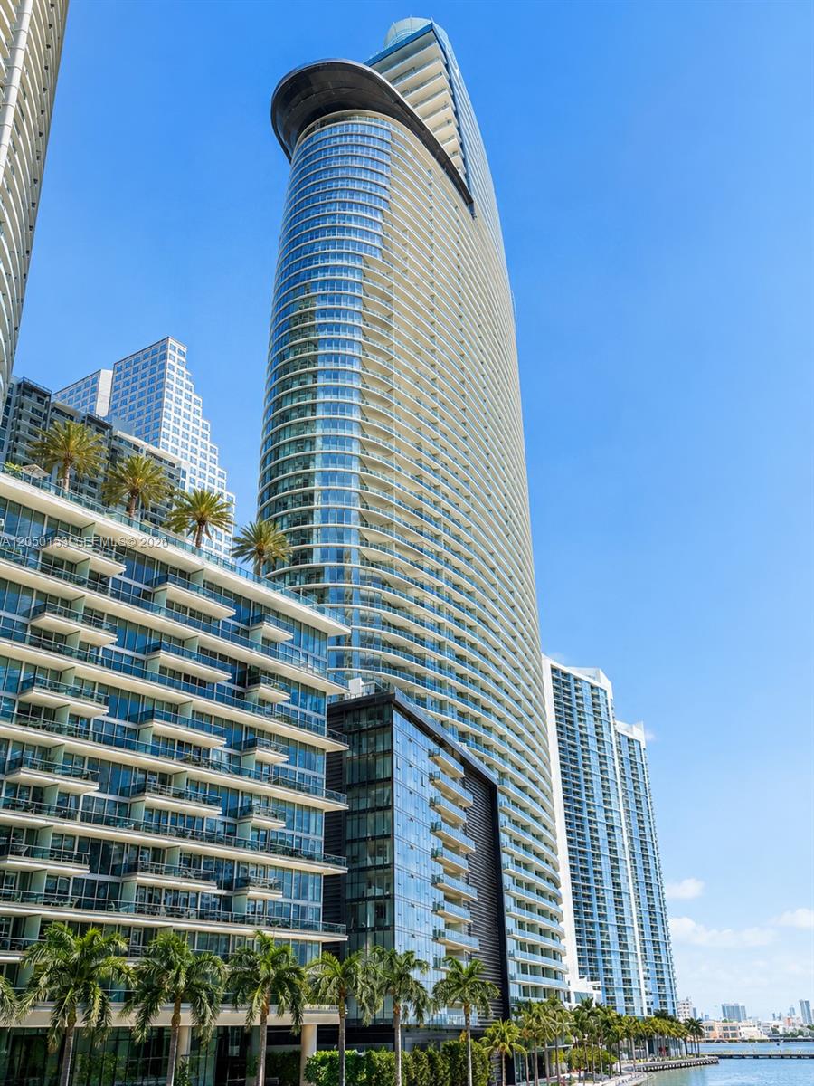 300 Biscayne Boulevard Way