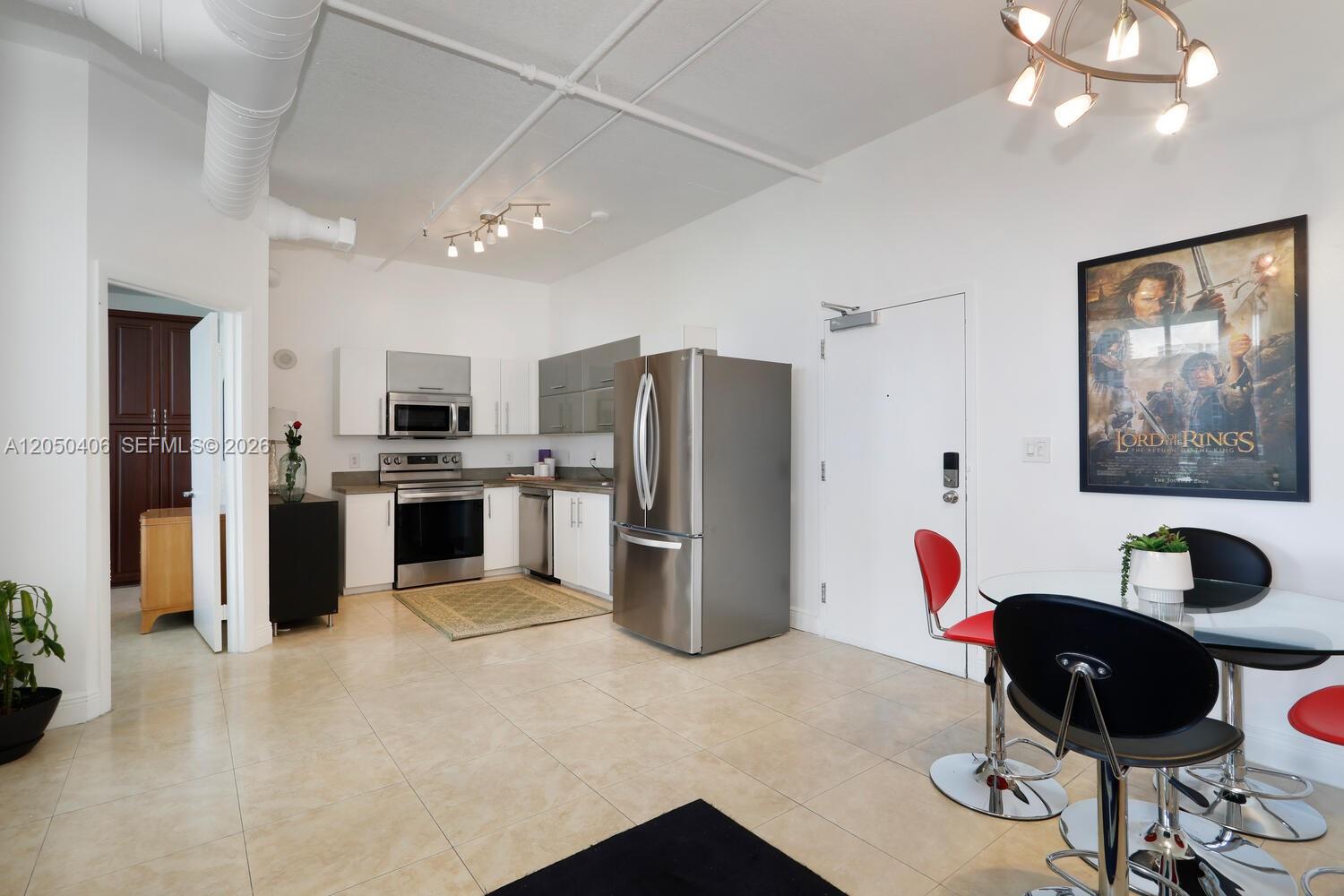 444 NE 30th Street