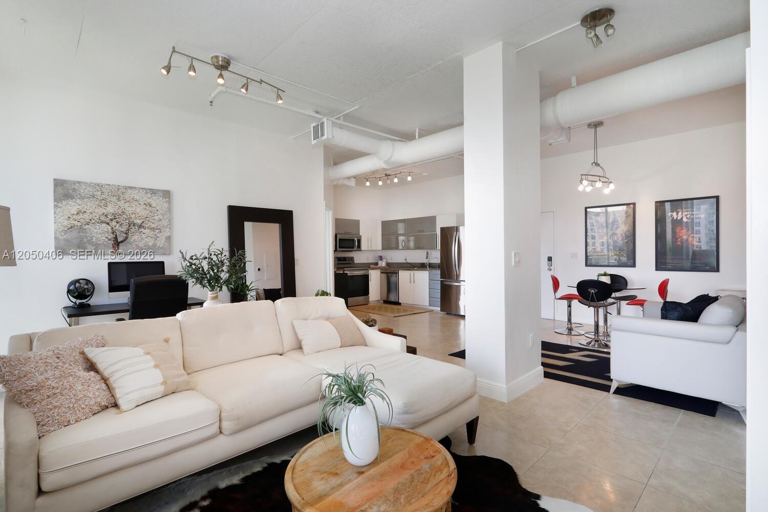 444 NE 30th Street