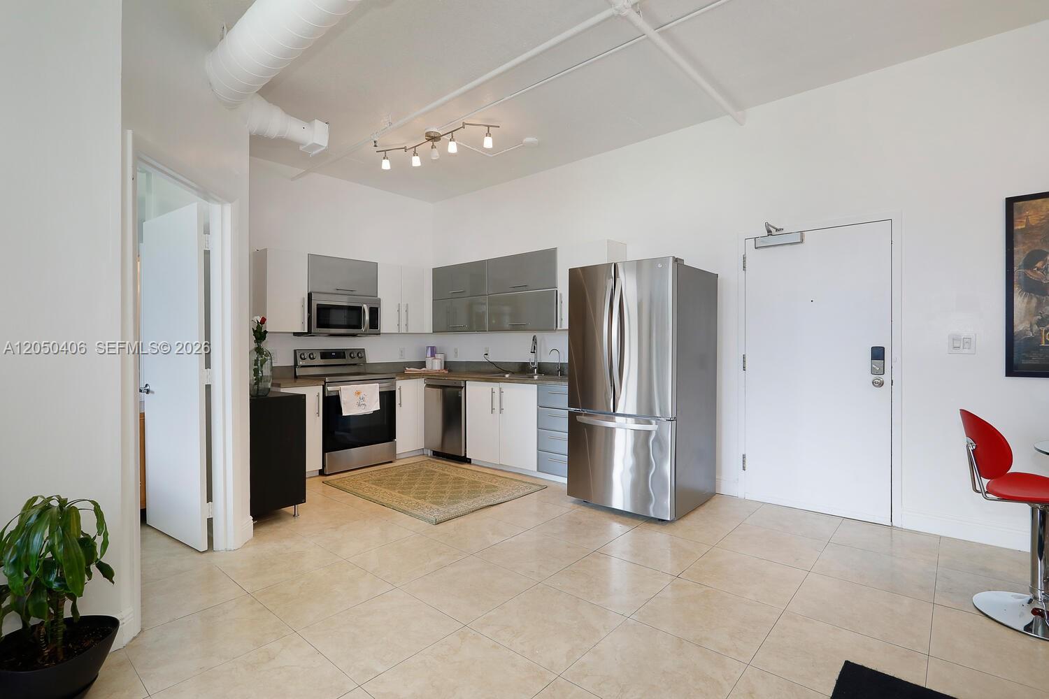 444 NE 30th Street