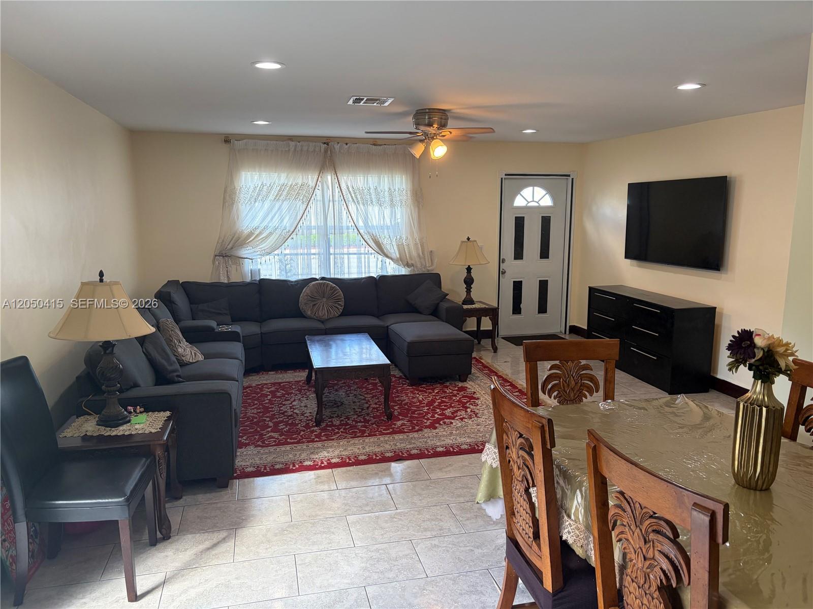 4280 N Dixie Highway