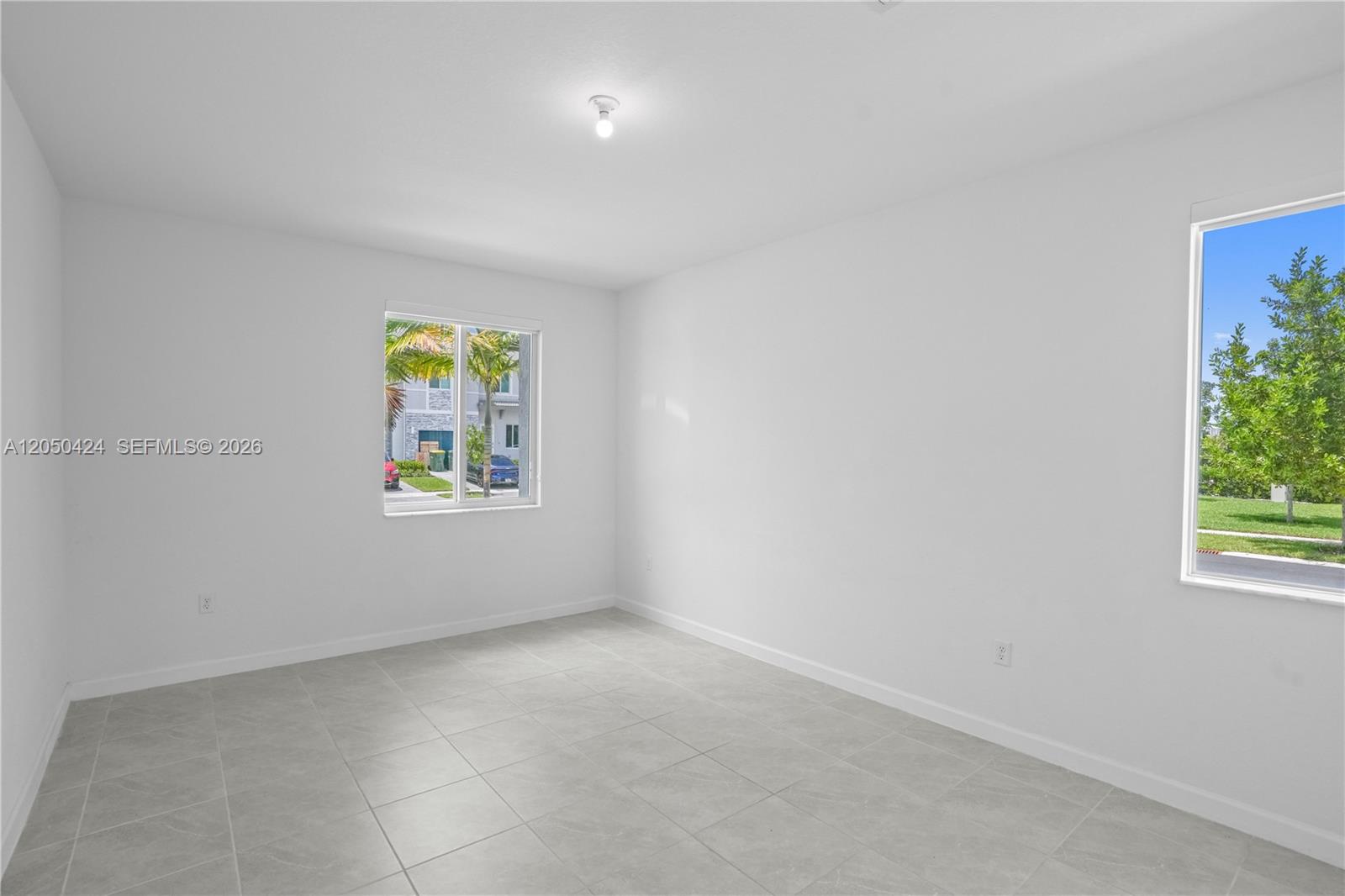 715 SE 15th Street