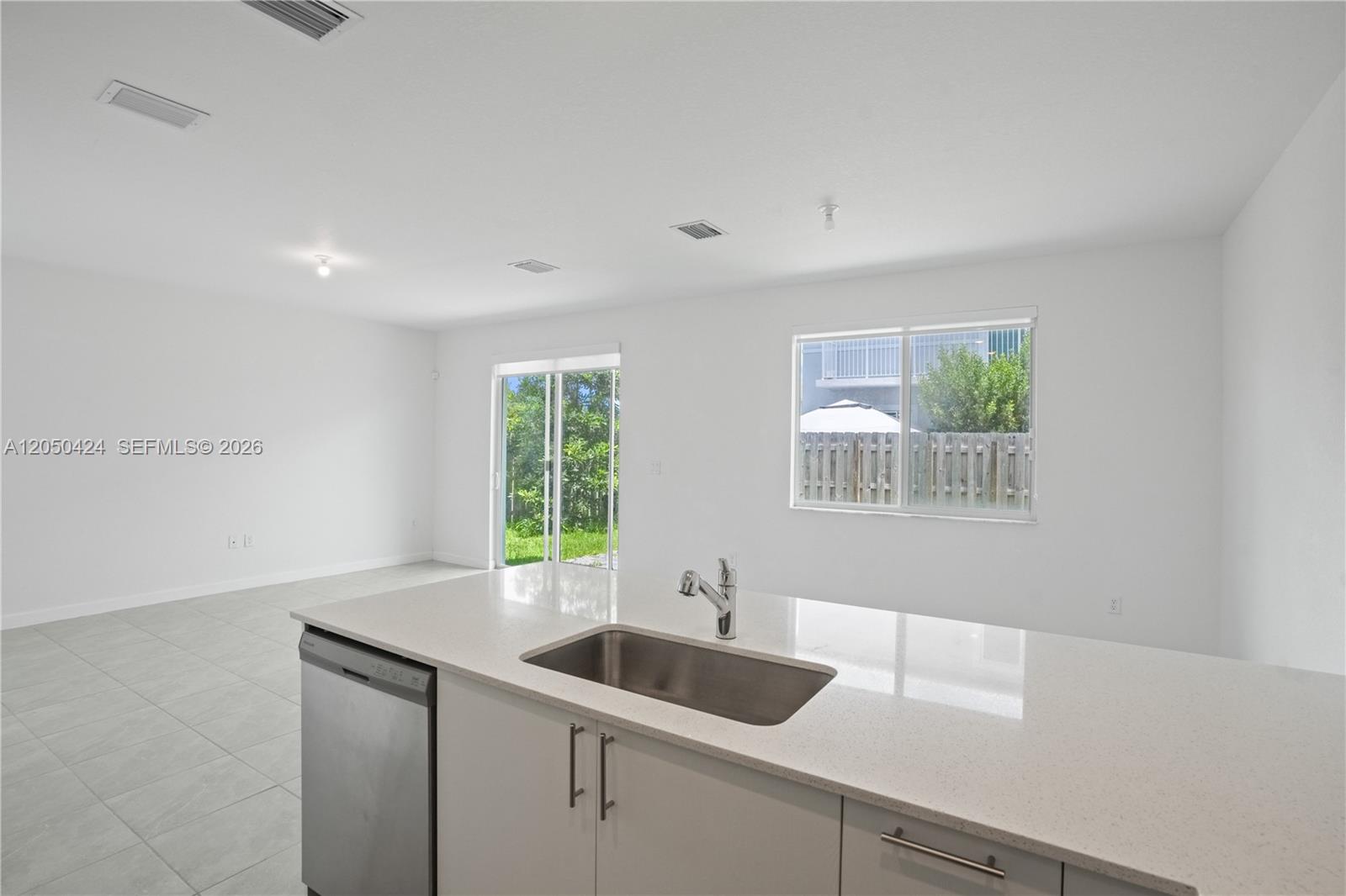 715 SE 15th Street