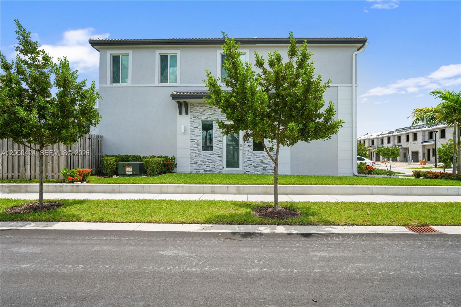 715 SE 15th Street