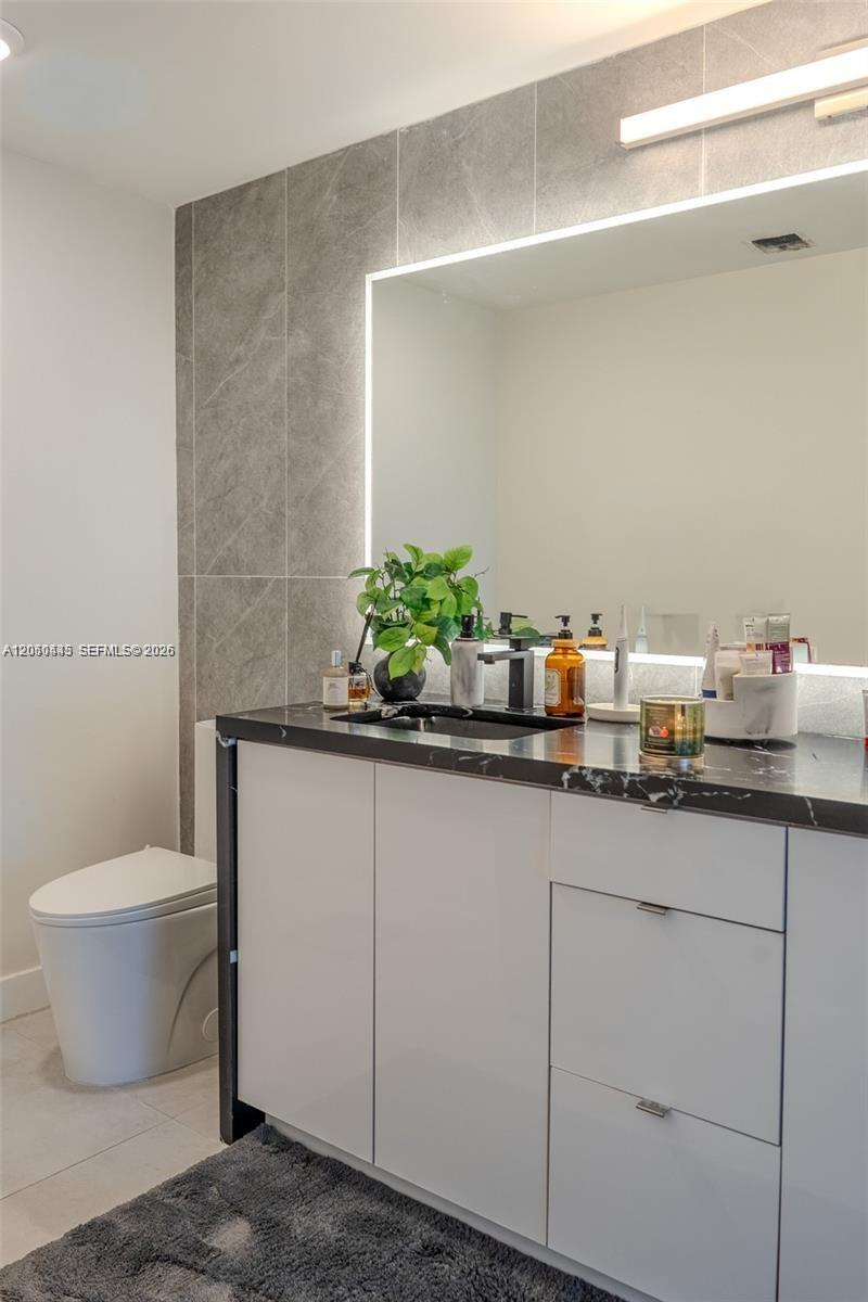 90 SW 3rd Street