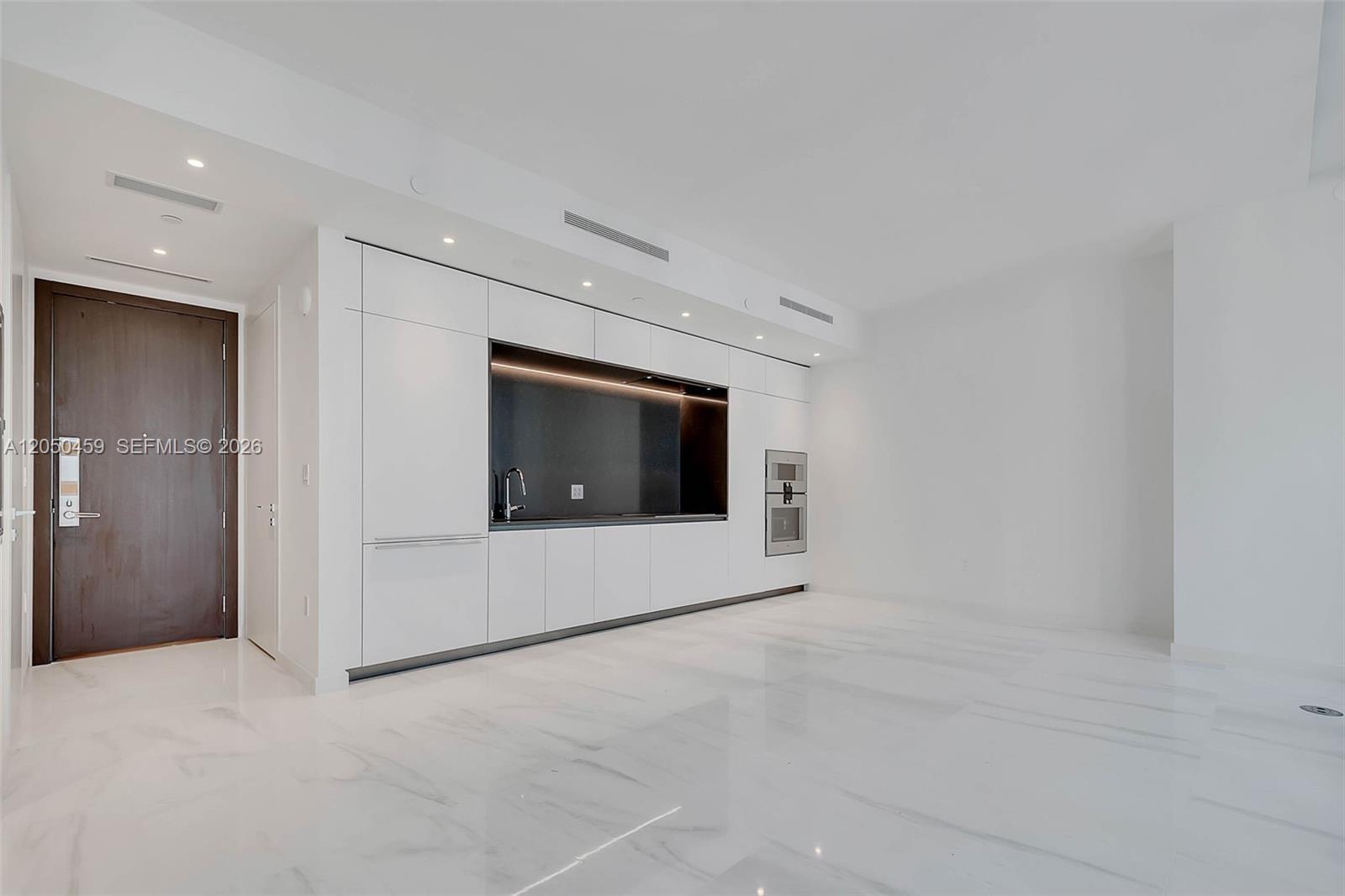 300 Biscayne Boulevard Way