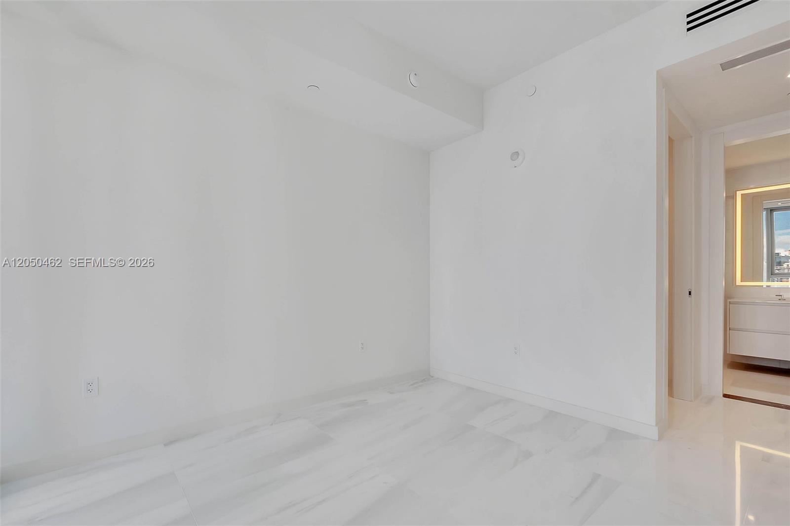 300 Biscayne Boulevard Way