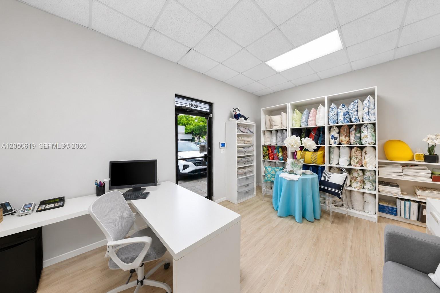 2693 W 76th Street