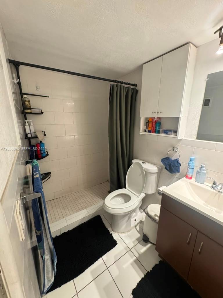 1430 NE 170th Street