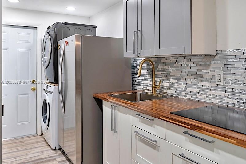 1450 NE 170th Street