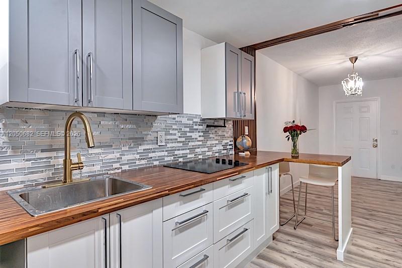 1450 NE 170th Street