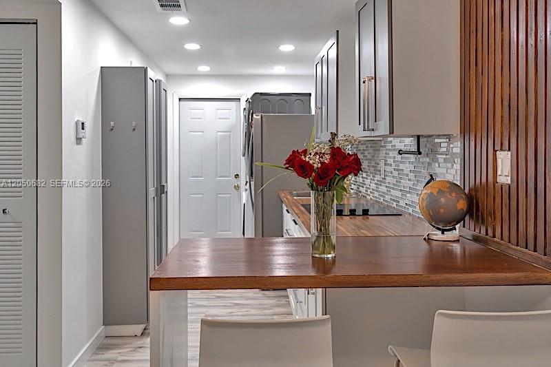 1450 NE 170th Street