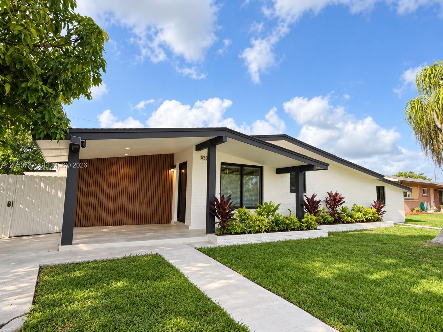 11952 SW 176th Terrace