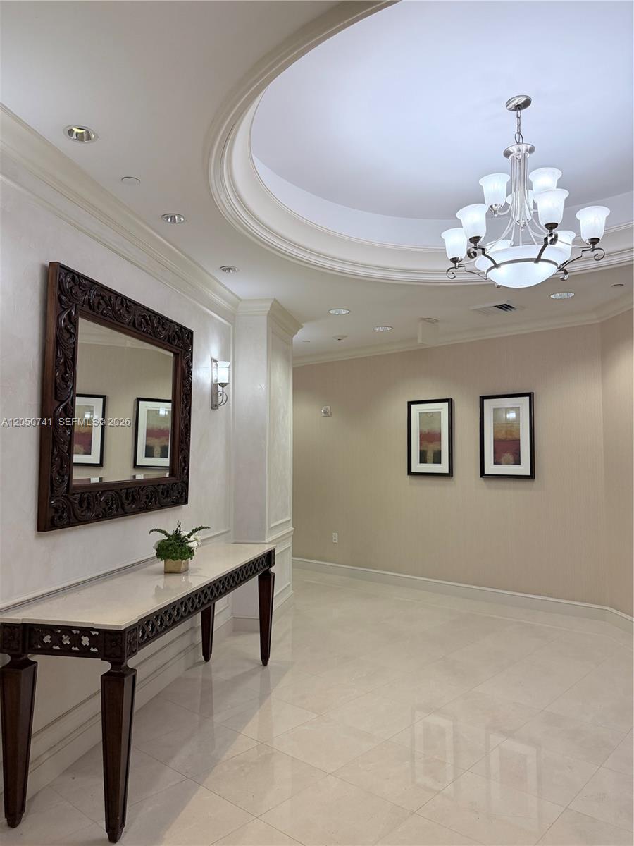 20000 E Country Club Drive