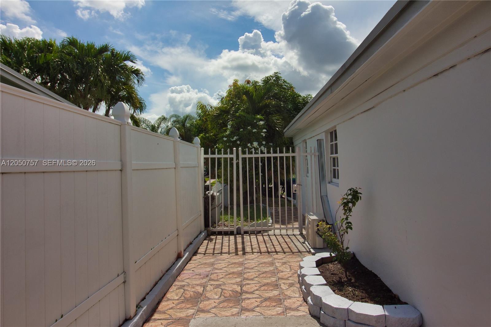 19522 NW 37th Court