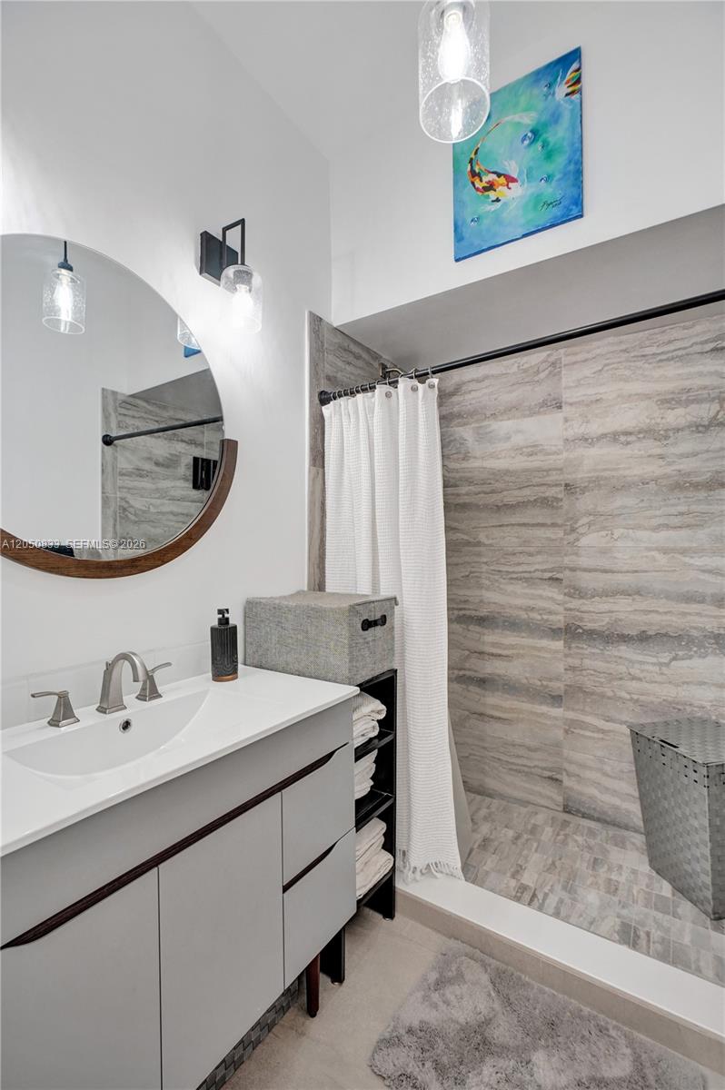 2404 NE 135th Street
