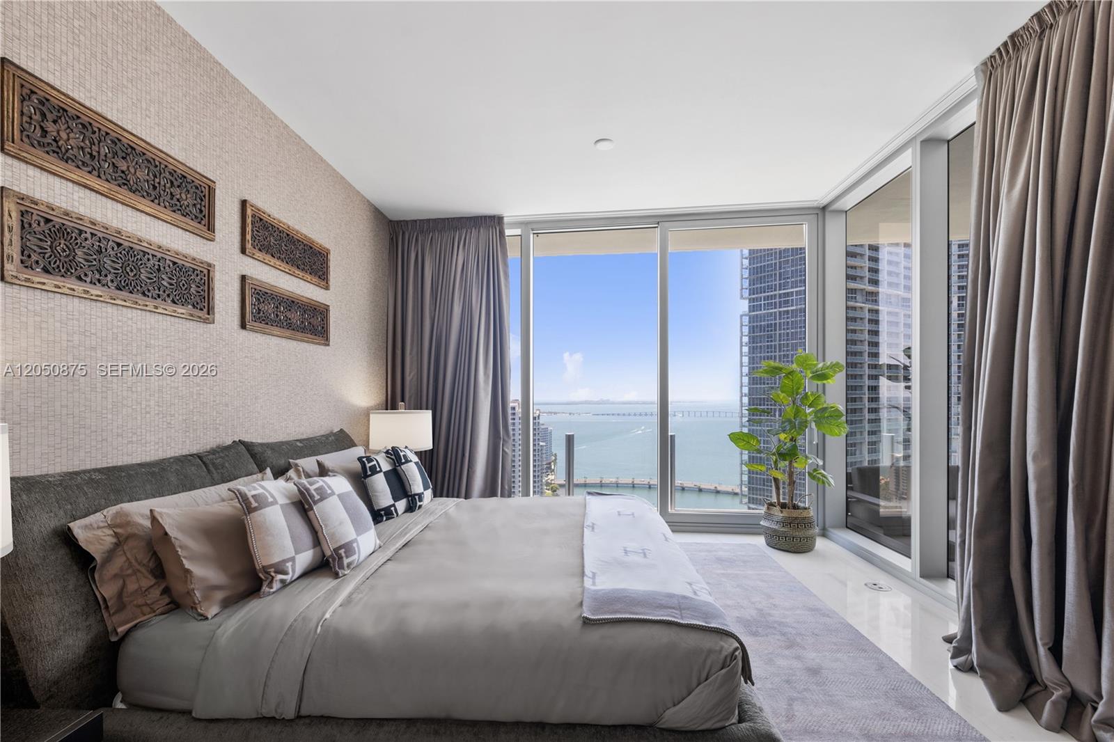 300 Biscayne Blvd Way