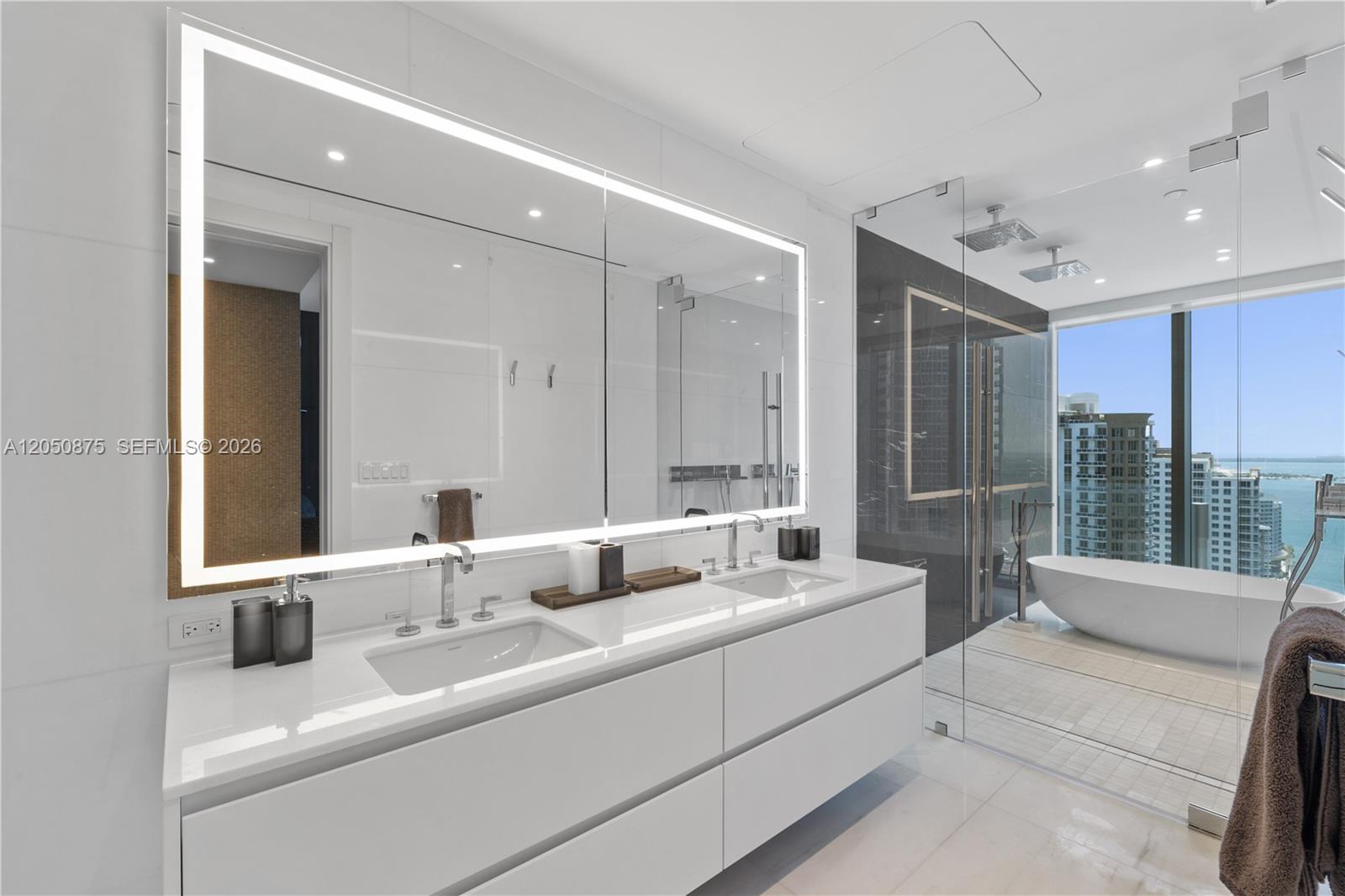 300 Biscayne Blvd Way