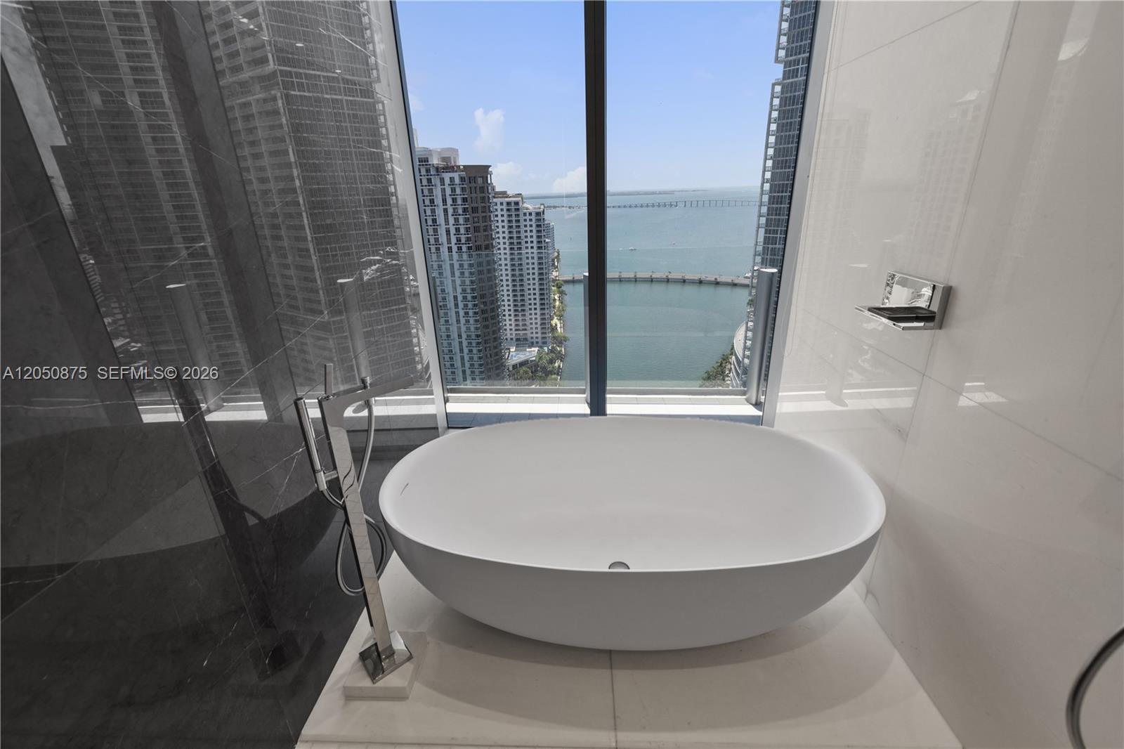 300 Biscayne Blvd Way