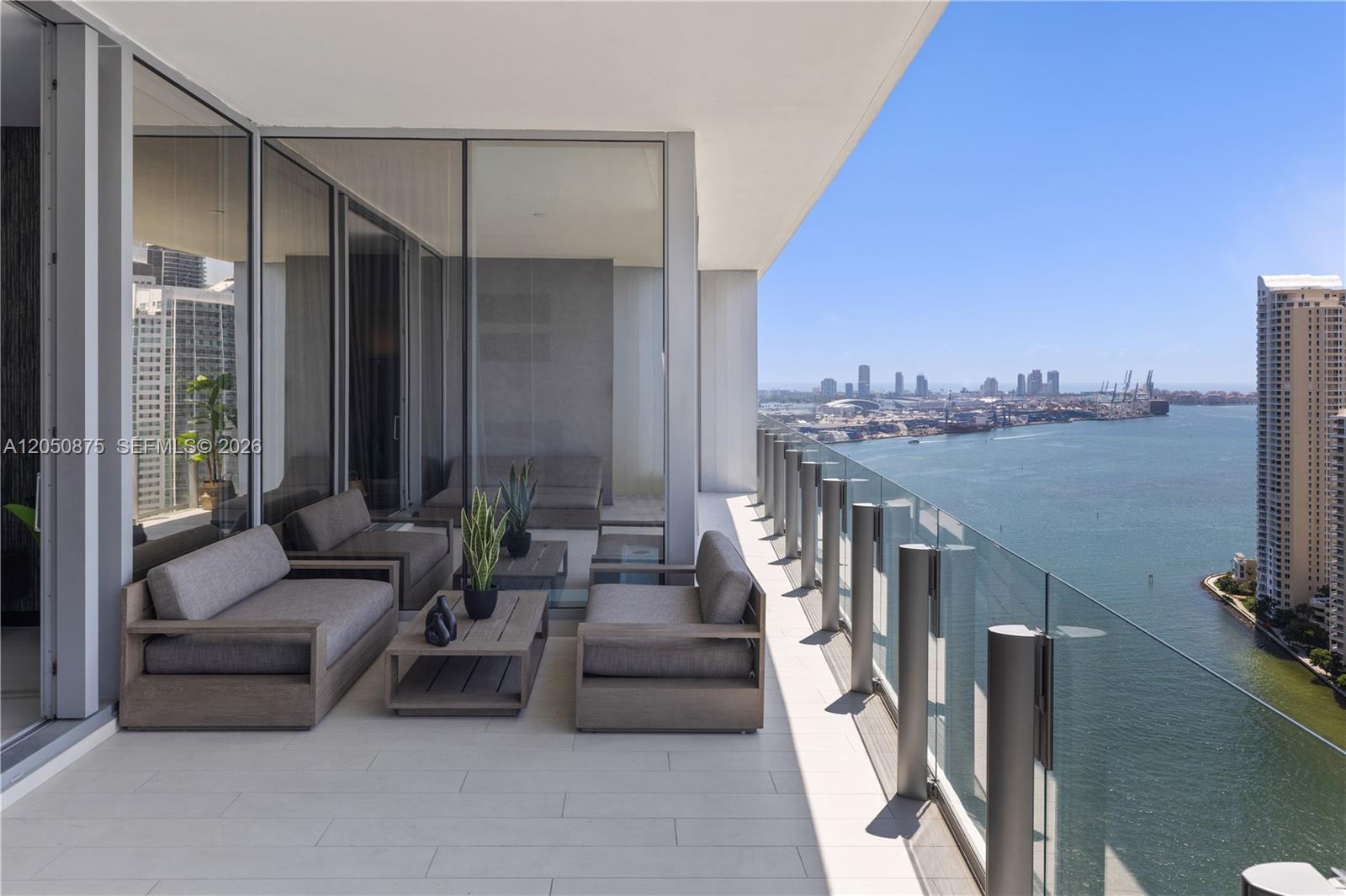300 Biscayne Blvd Way