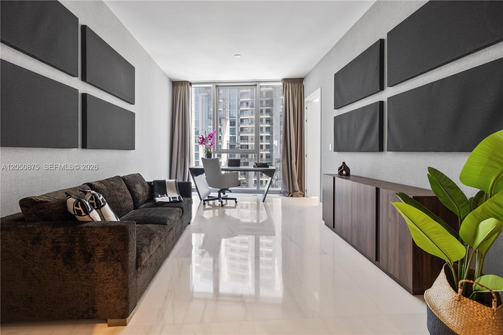 300 Biscayne Blvd Way