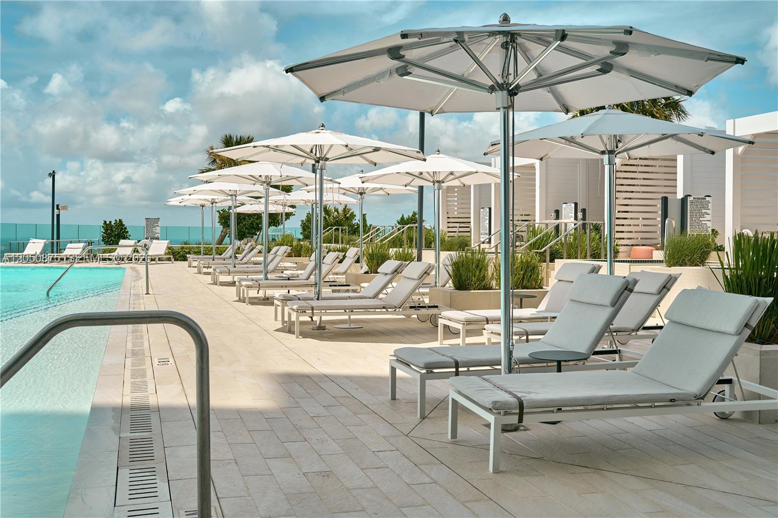 300 Biscayne Blvd Way