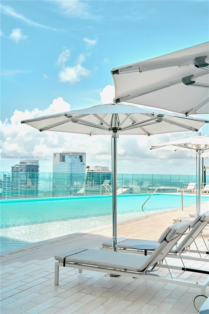 300 Biscayne Blvd Way
