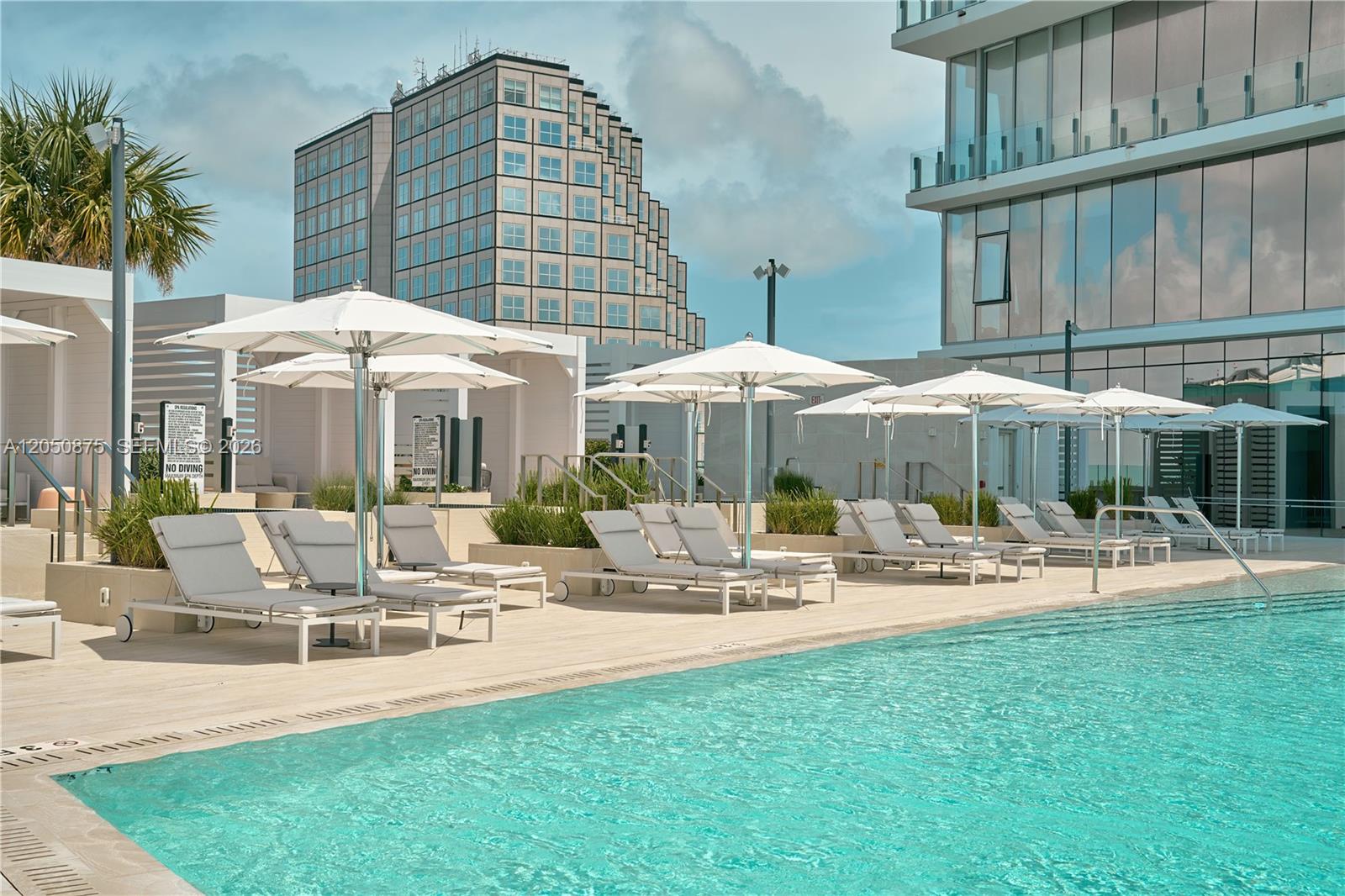 300 Biscayne Blvd Way