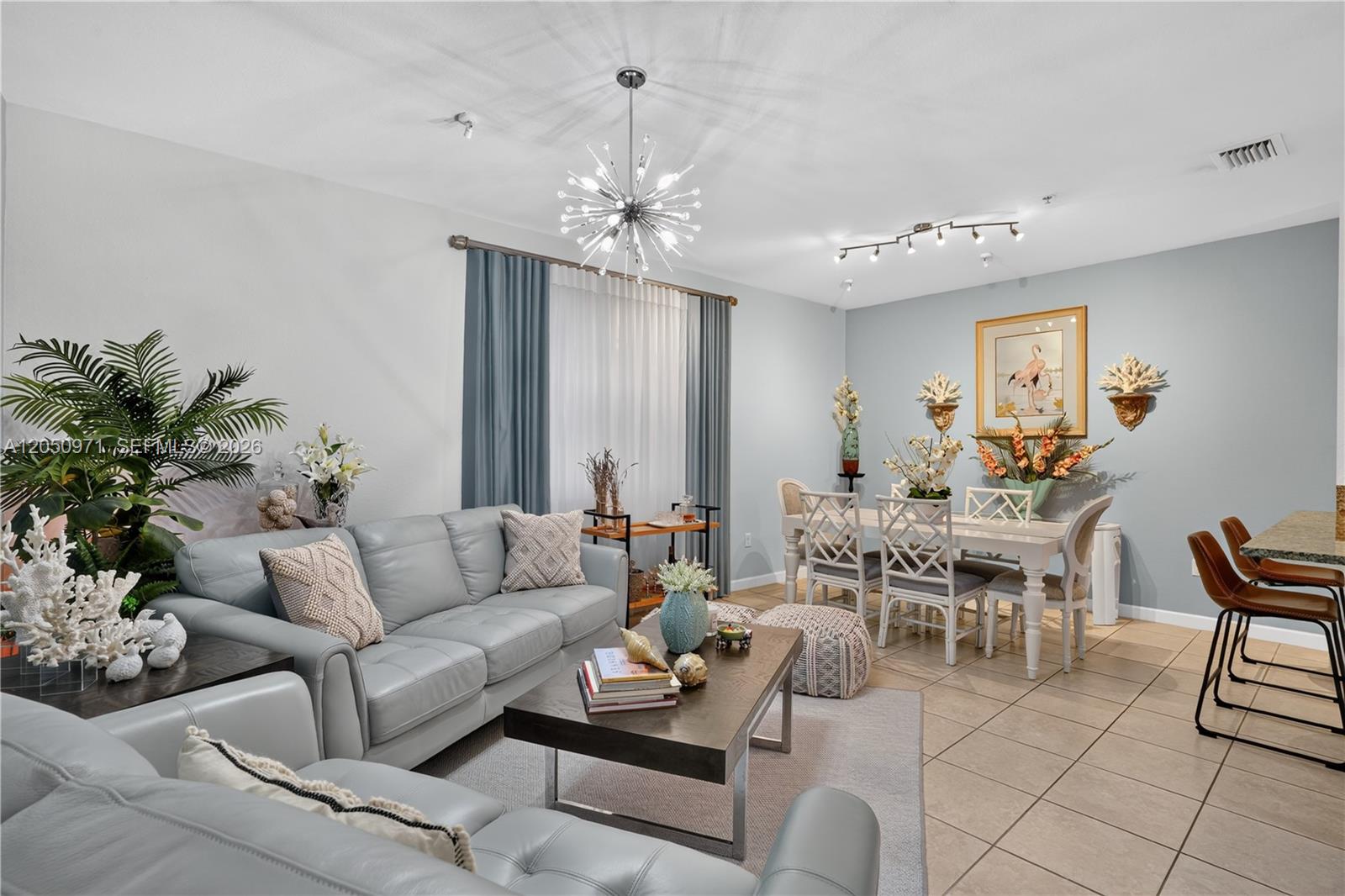 112 SE 28th Terrace