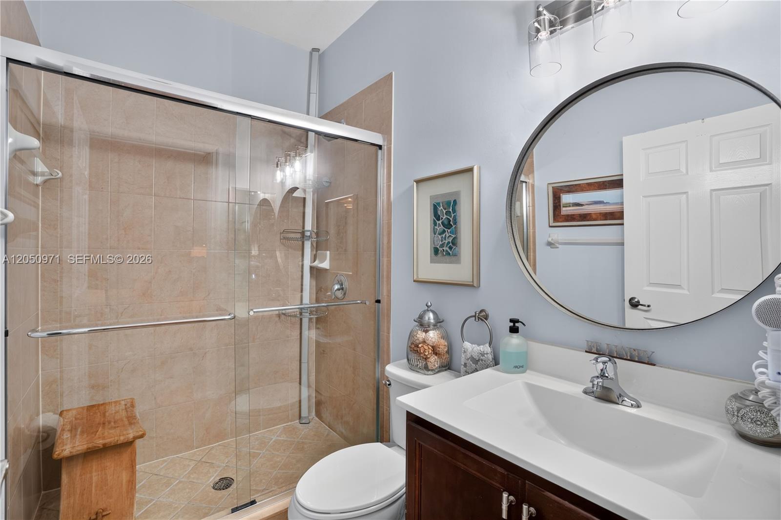 112 SE 28th Terrace