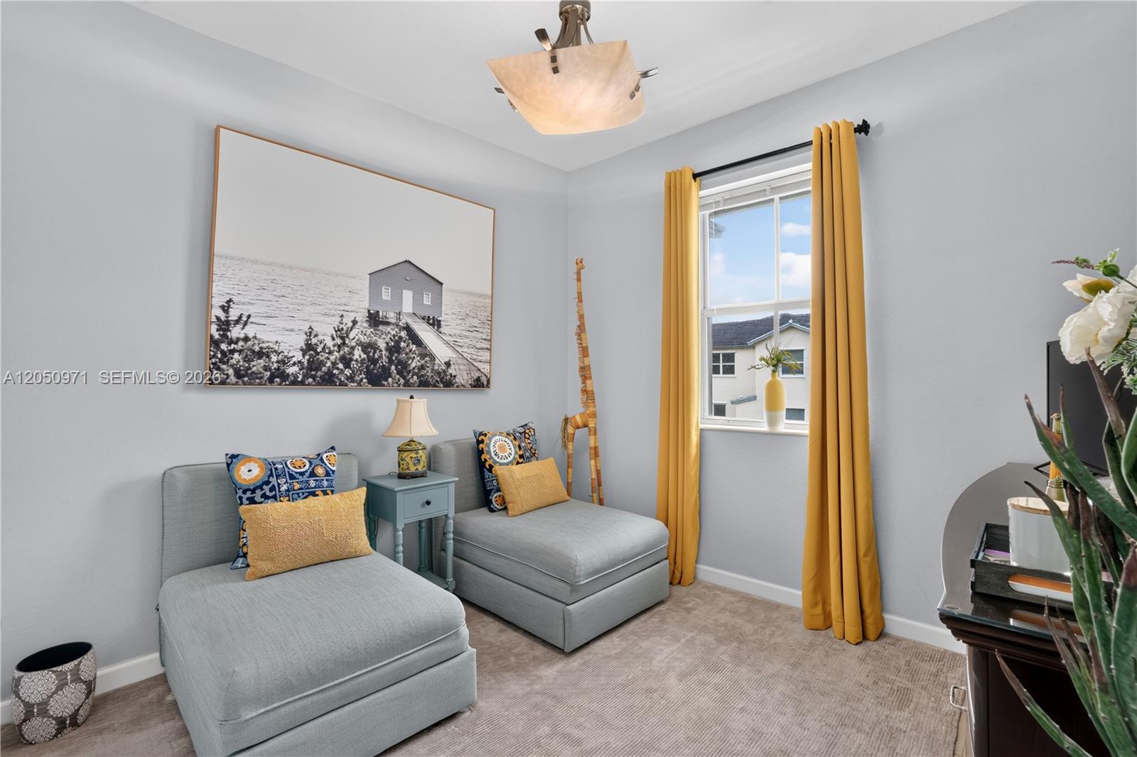 112 SE 28th Terrace