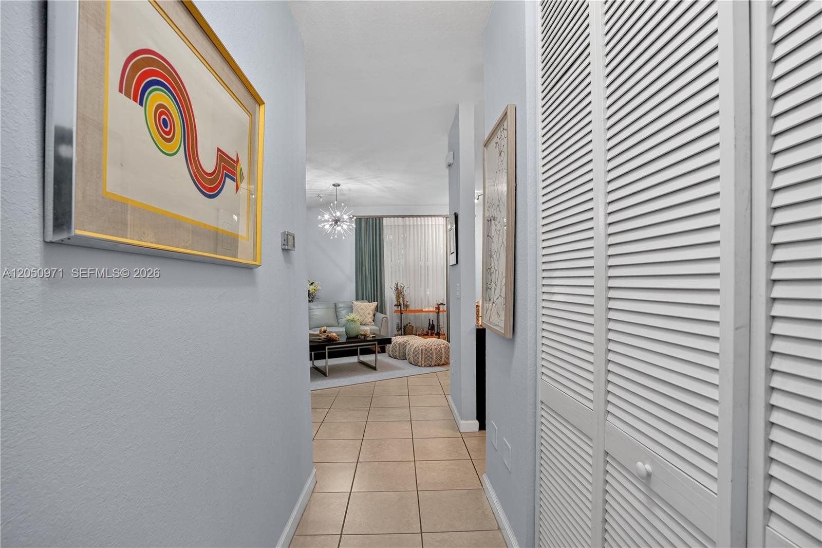112 SE 28th Terrace