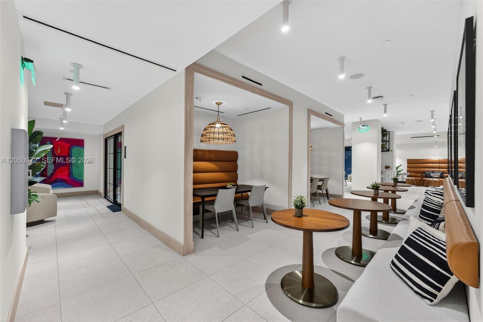 225 N Miami Avenue