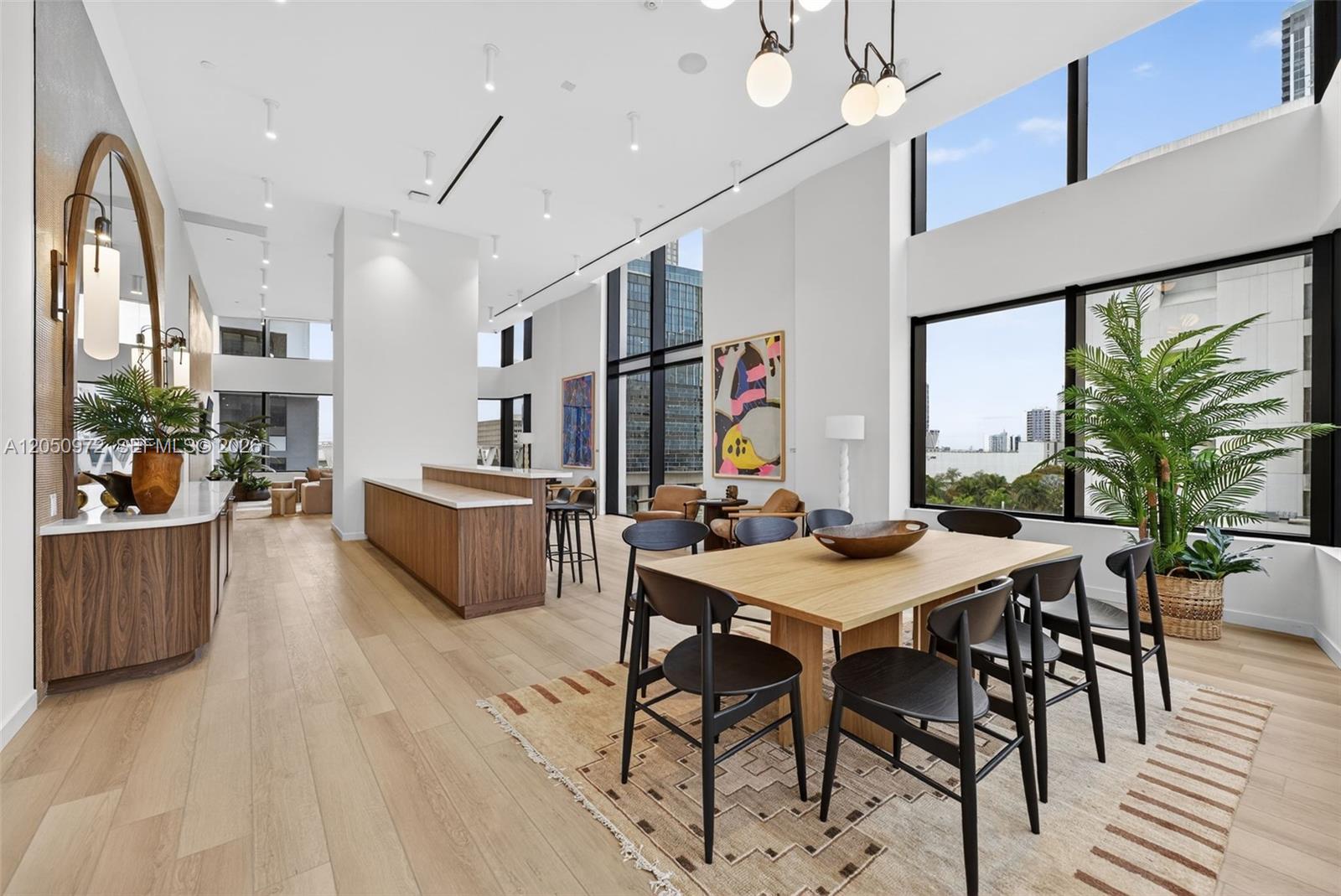 225 N Miami Avenue