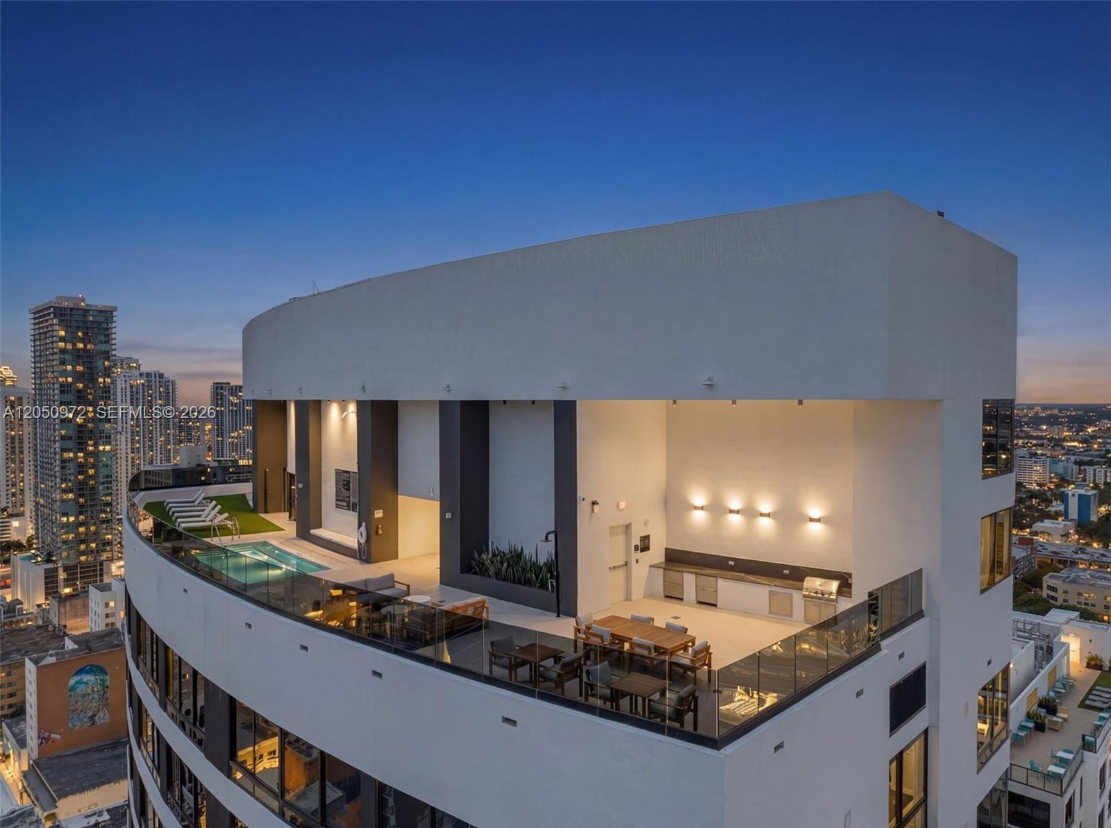225 N Miami Avenue