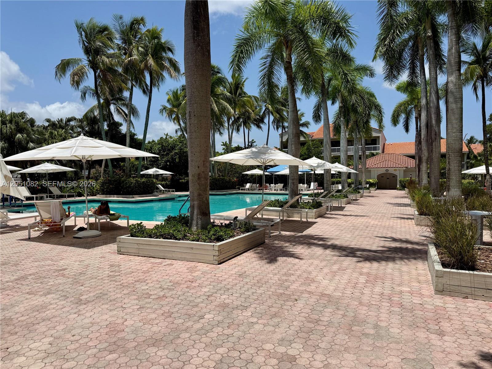 3610 Yacht Club Drive