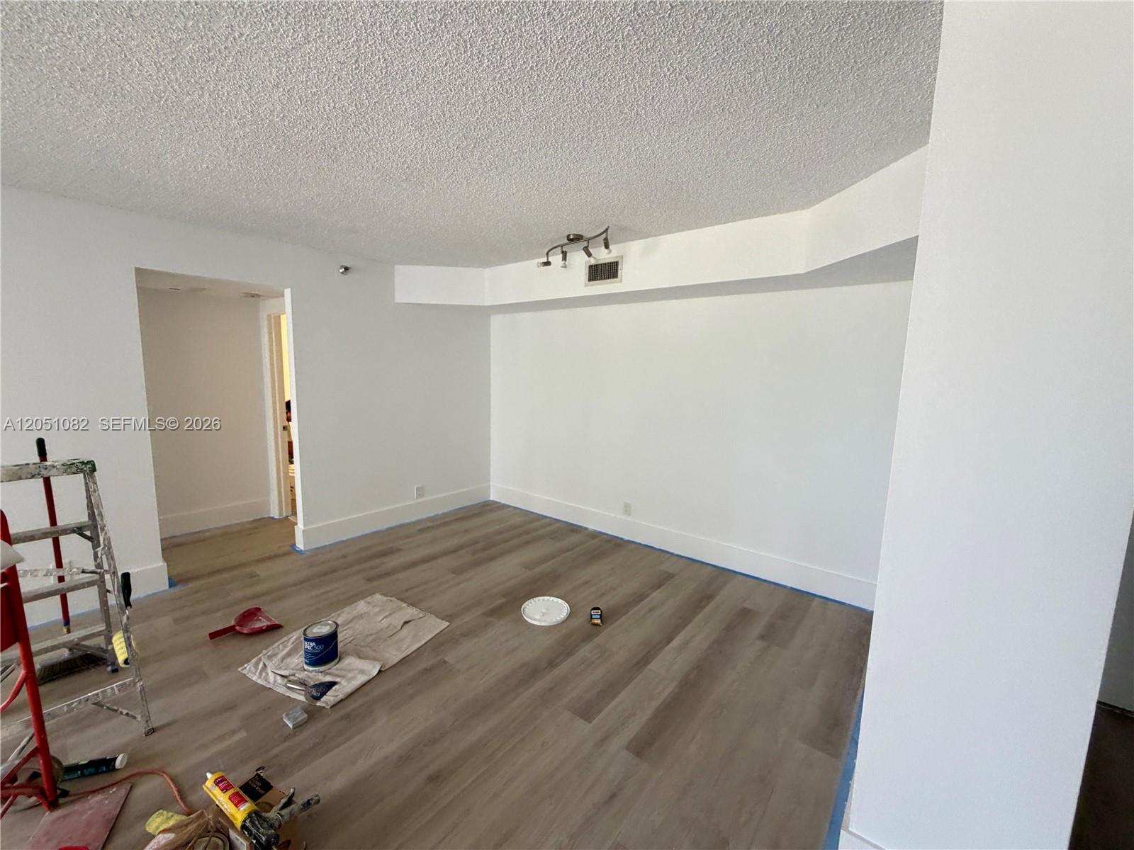 3610 Yacht Club Drive