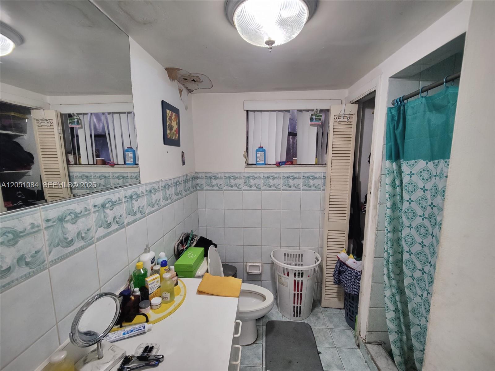 945 NW 19th Avenue