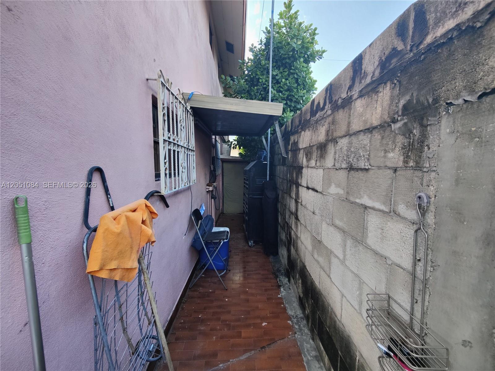 945 NW 19th Avenue