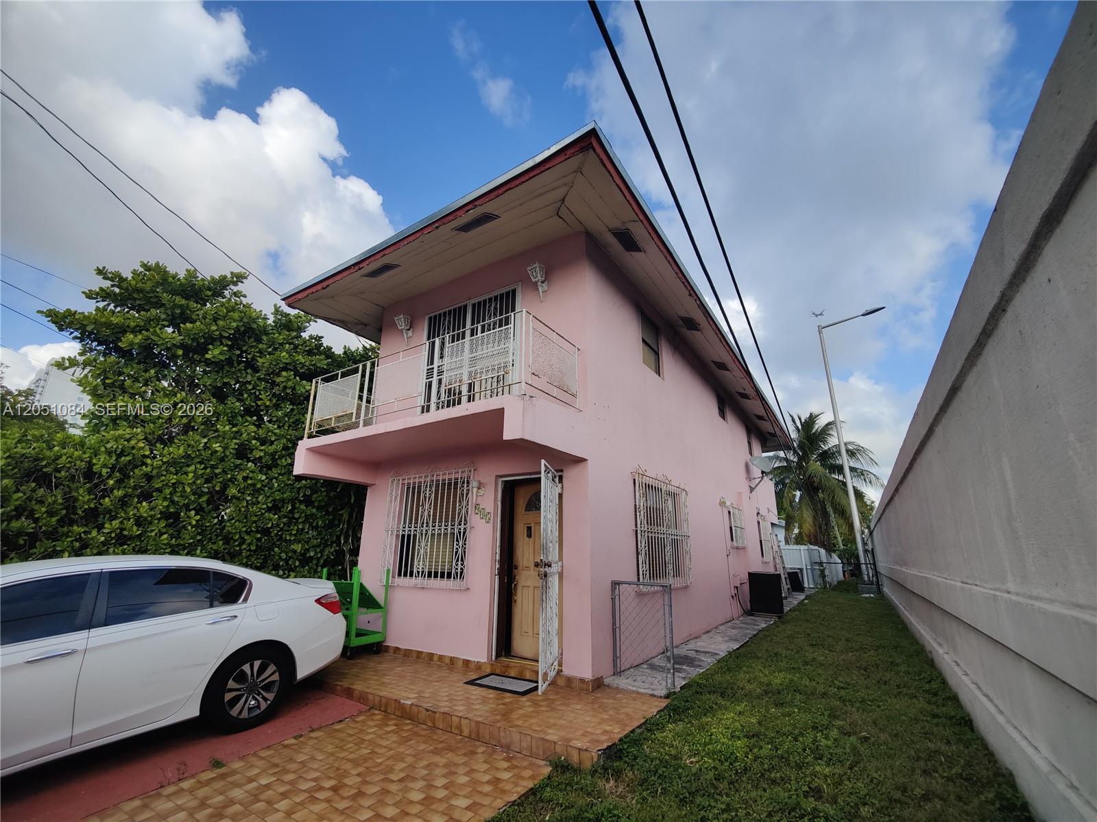 945 NW 19th Avenue